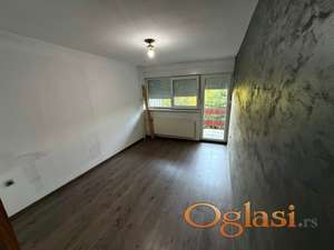Dvoiposoban stan 53 m², 1. sprat – Sremski Karlovci, odlična lokacija
