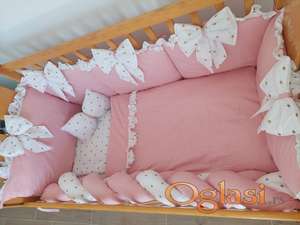 Ogradica za krevetac – komplet posteljina sa pletenicom