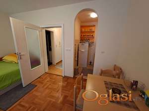 Garsonjera kod Sneznika 31m2+3m2