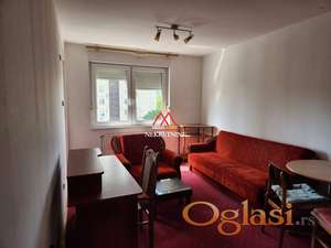 🏡 Garsonjera na odličnoj lokaciji – Bulevar Cara Lazara