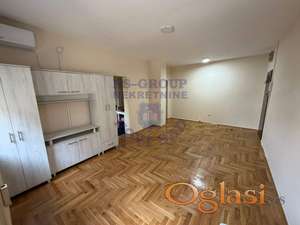 Odličan jednosoban stan na potezu Nove Detelinare!