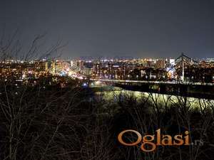 Četvorosoban porodičan stan sa pogledom na grad!