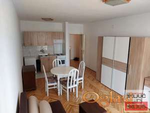 KEJ, 31m2, Garsonjera, Nameštena