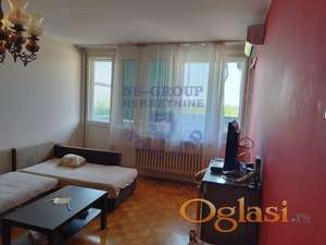 Komforan dvosoban stan na Z stanici!