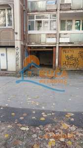 Izdaje se garaža kod Doma zdravlja!