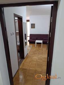 NAMEŠTENA GARSONJERA, Nova Detelinara