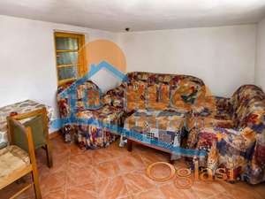 Sečanica, prizemna kuća 53m2, plac 892m2