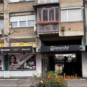 Stan 49m2,top lokacija,namešten, uknjižen