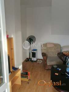 Batajnica, trosoban stan 56m2 sa velikom terasom ID#4304