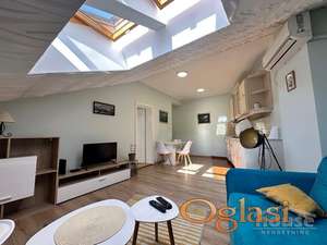 STAN - NOVI SAD - CENTAR - 35m2 - 97850 evra