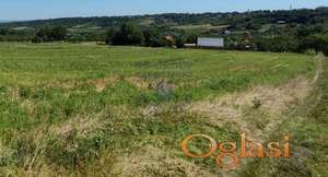 Odličan plac pravilnog oblika