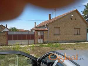 Prodajem Kucu u Mladenovu cena nije fiksna