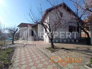 Izdaje se kuća kao poslovni prostor na Viniku, 200m2