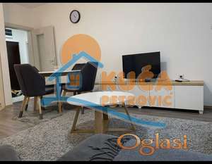 Izdaje se stan na Panteleju, 44m2