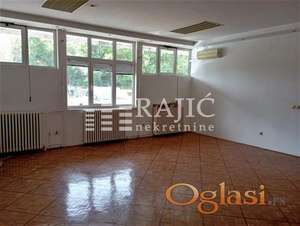 Izdato!Poslovna zgrada-Voždovac,Kružni Put,500m2-15 kancelarija #3175