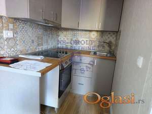 Stan na prodaju Novi Sad 13m2, 561597