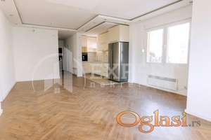 Izdaje se četvorosoban stan u Durlanu, 96m2, na prvom spratu!!!