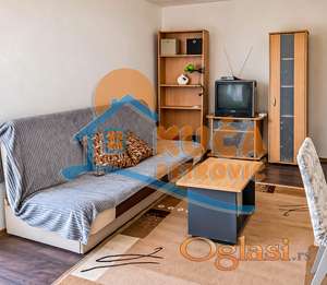 Izdaje se garsonjera u centru Niša, 20m2