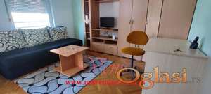BULEVAR ul. Novosadskog sajma 25 m2 - 250 Evra ID#2787