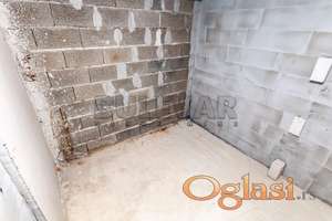 Višenamenski prostor u suterenu nove stambene zgrade , 86 m2, u blizini bulevarske pijace