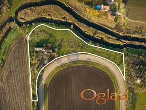 Odlican plac u Srbobranu!