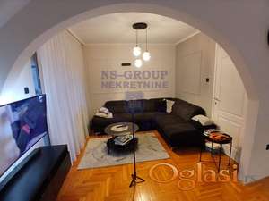 Funkcionalan trosoban stan 80m2