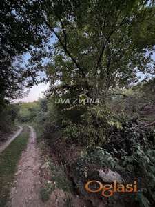Dozvoljena gradnja – Poljoprivredno zemljište 26 ari, Cortanovci, vikend zona
