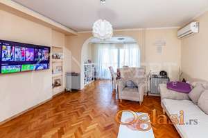 Porodična kuća u Mokranjčevoj sa četiri stambene jedinice, 350m2