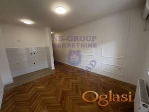 Odlična garsonjera na Novoj Detelinari!