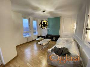 Odličan trosoban stan!