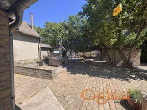 Kuća u centru Bačkog Petrovca