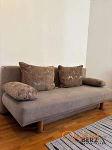 ODLIČNA GARSONJERA NA GRBAVICI