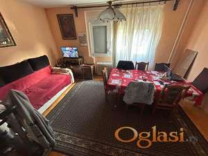 Sjajna kuca u Veterniku