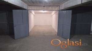 Garaža 12,25 m2, na keju, za izdavanje!