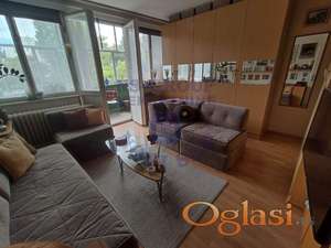 Odlican dvosoban stan, blizina Zeleznicke Stanice!