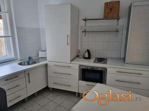 Salonac kod Botaničke bašte