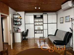 Jednoiposoban stan - Branimira Ćosića ulica