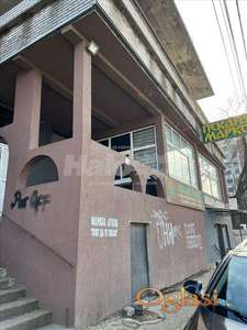 Opremljena kuhinja - dark kitchen