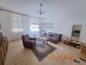 U prodaji kuca u Ravnom Selu!