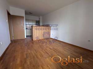 Odlican stan na extra lokaciji ! ! !