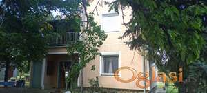 Kuća u vikend naselju Čortanovci