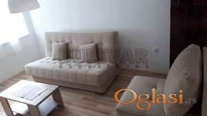 Izdaje se stan prekoputa glavne pošte!