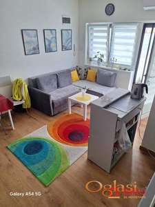 **PRODAJEM PRELEP STAN U VETERNIKU**