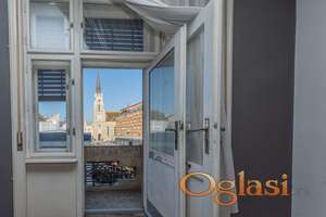 SALONAC OD 163M2 - STAN TROFEJ - CENTAR NOVOG SADA