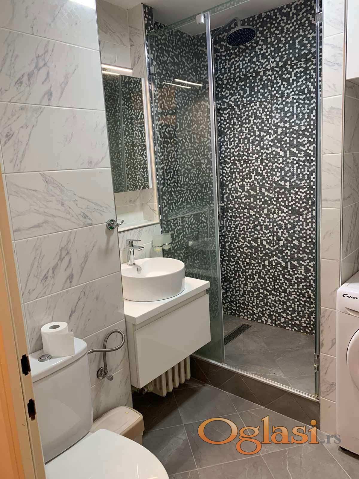 НОВАЯ ДЕТЕЛИНАРА 54m2 ДВУХКОМНАТНАЯ, МЕБЛИРОВАННАЯ — фото