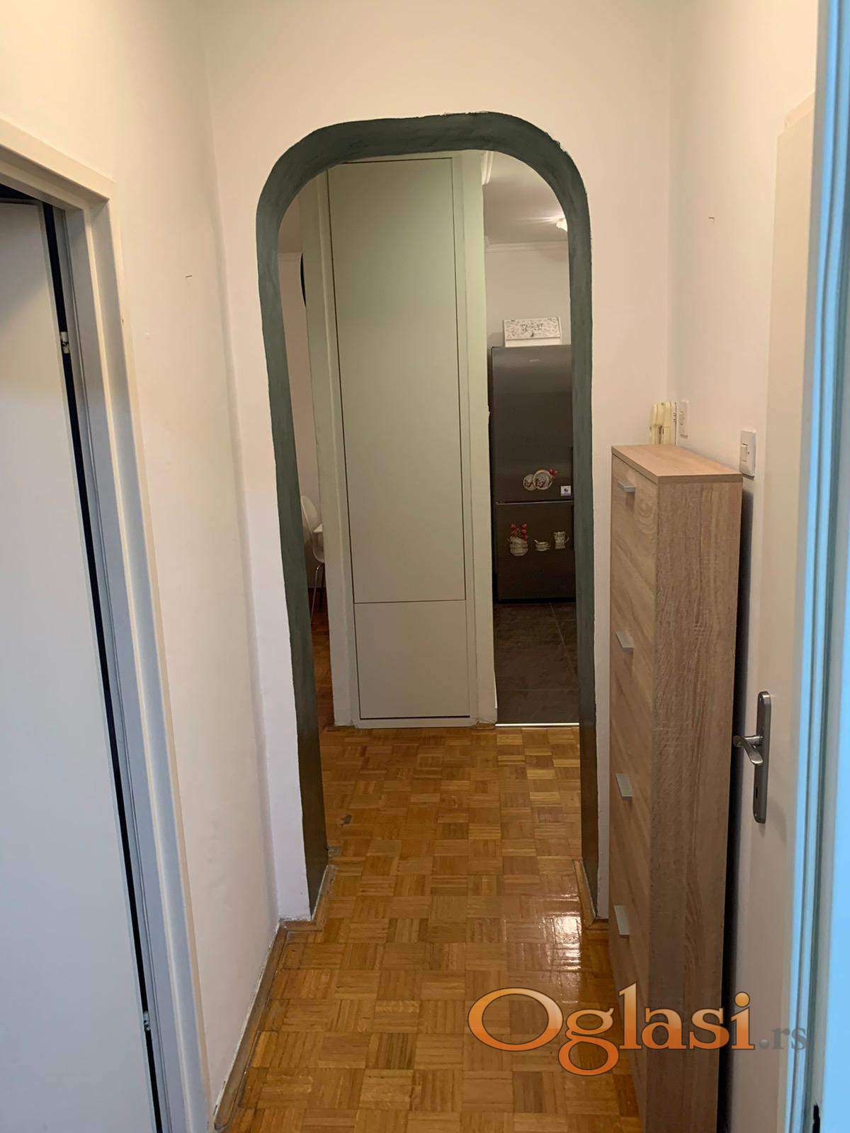 НОВАЯ ДЕТЕЛИНАРА 54m2 ДВУХКОМНАТНАЯ, МЕБЛИРОВАННАЯ — фото