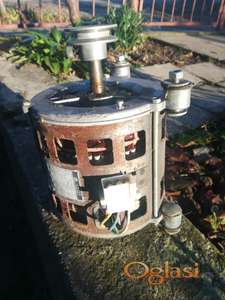 Prodajem El.Grejalice.2.kom.Uljami Radijator