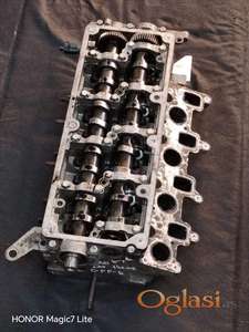 Pasat b7 glava motora  2.0 TDI 140 KS CFFB sa bregastama