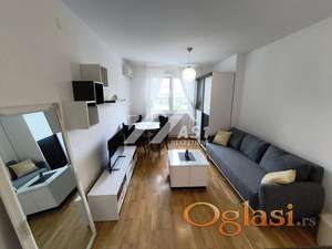 IZDAJE SE JEDNOSOBAN STAN U CENTRU ID#6556