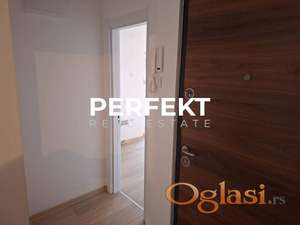 Centar, trosoban, 87m2, III, lift